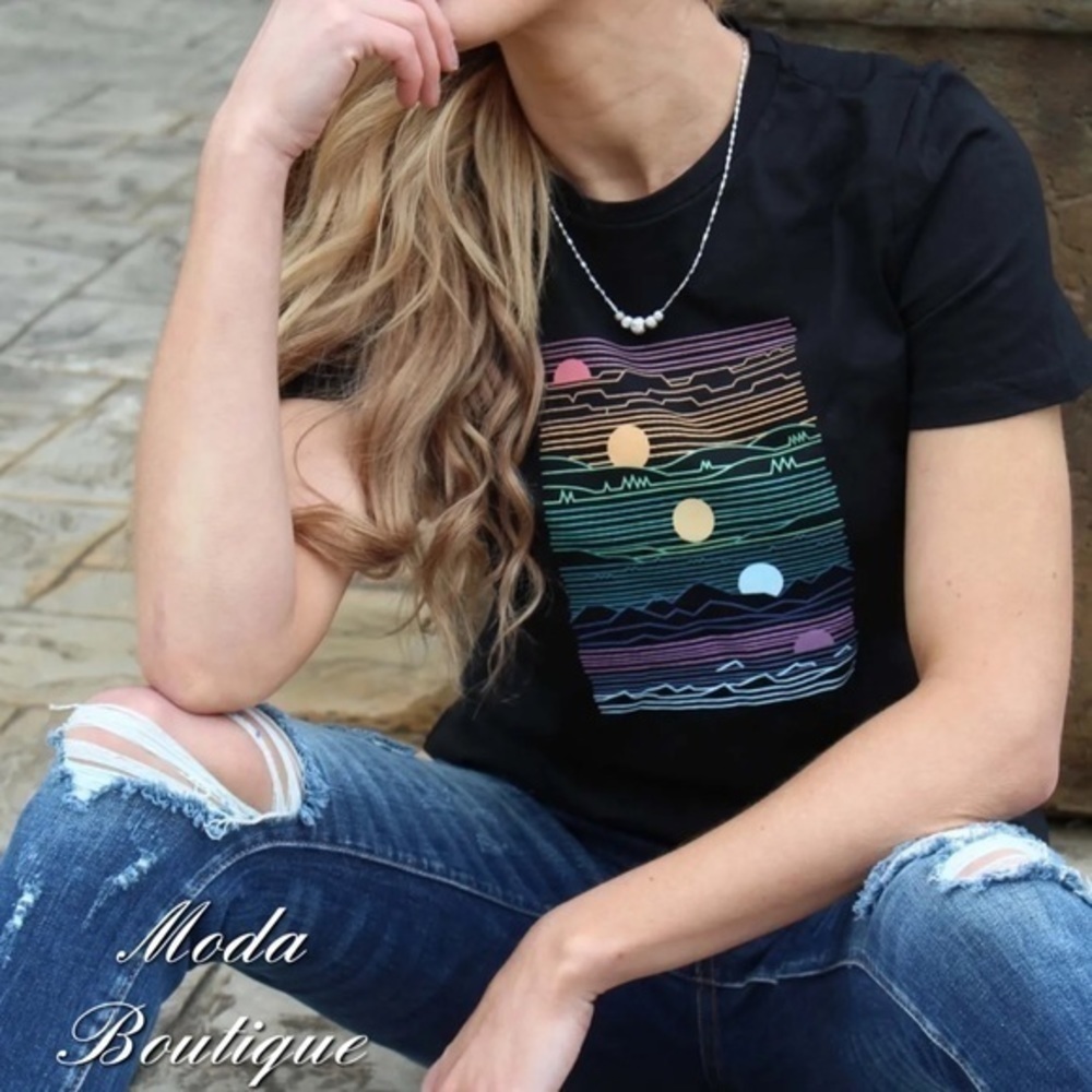 Sunset Tee - Picture 2 of 2